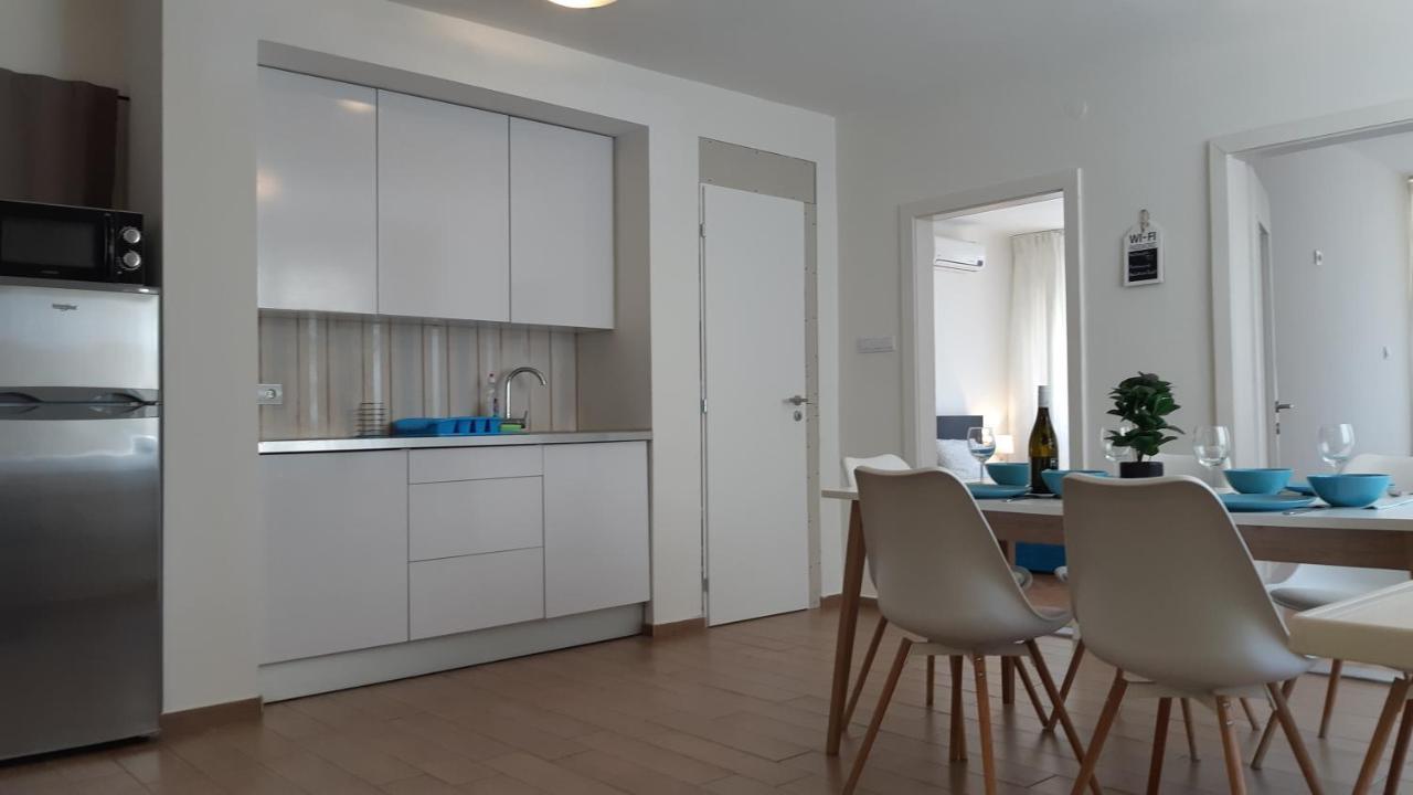 T8 Apartment Balatonfured Luaran gambar