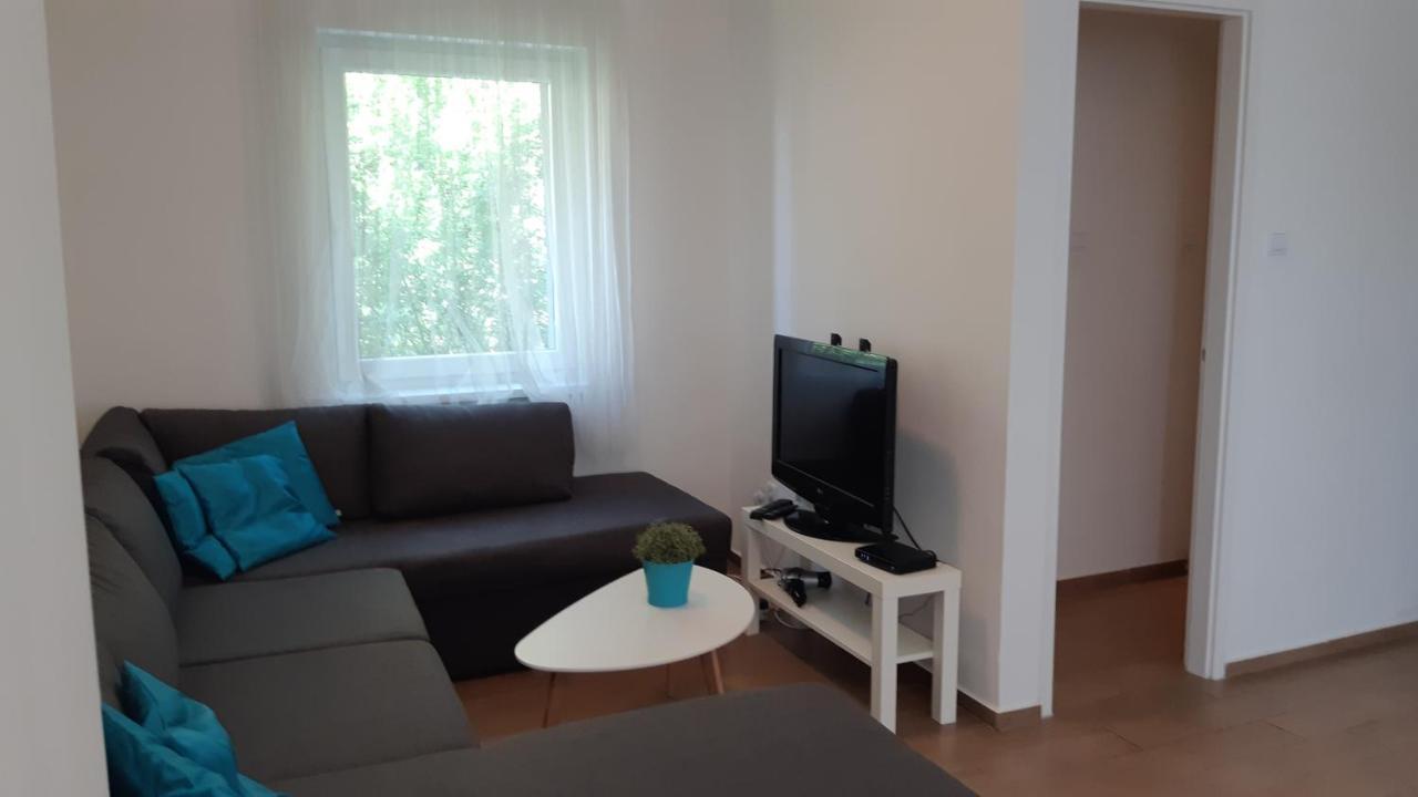 T8 Apartment Balatonfured Luaran gambar