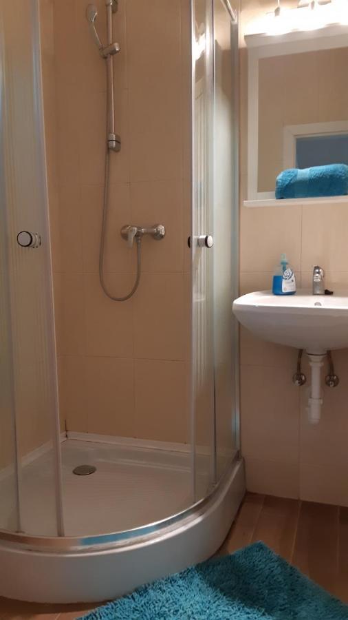 T8 Apartment Balatonfured Luaran gambar