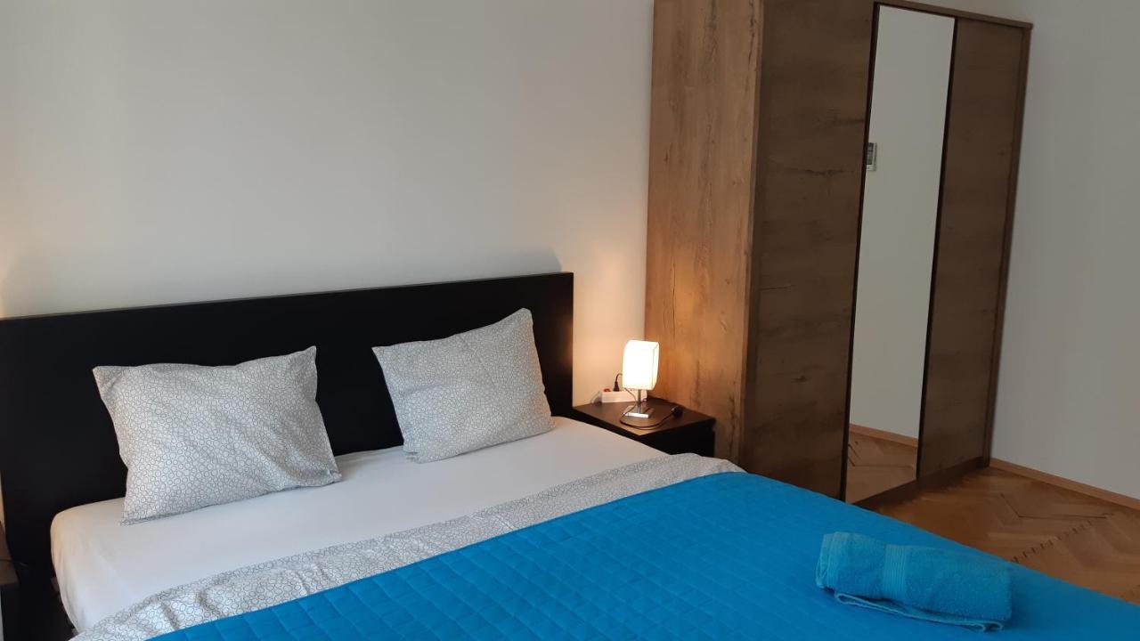 T8 Apartment Balatonfured Luaran gambar