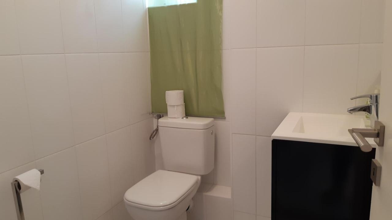 T8 Apartment Balatonfured Luaran gambar