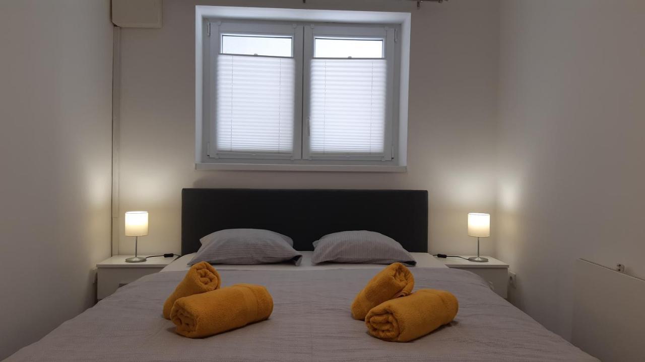 T8 Apartment Balatonfured Luaran gambar