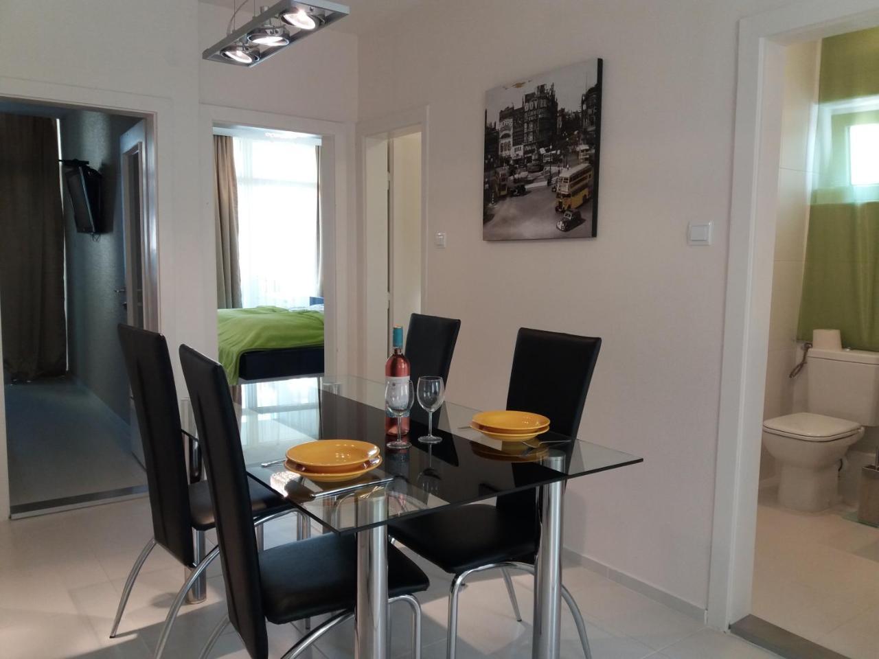 T8 Apartment Balatonfured Luaran gambar
