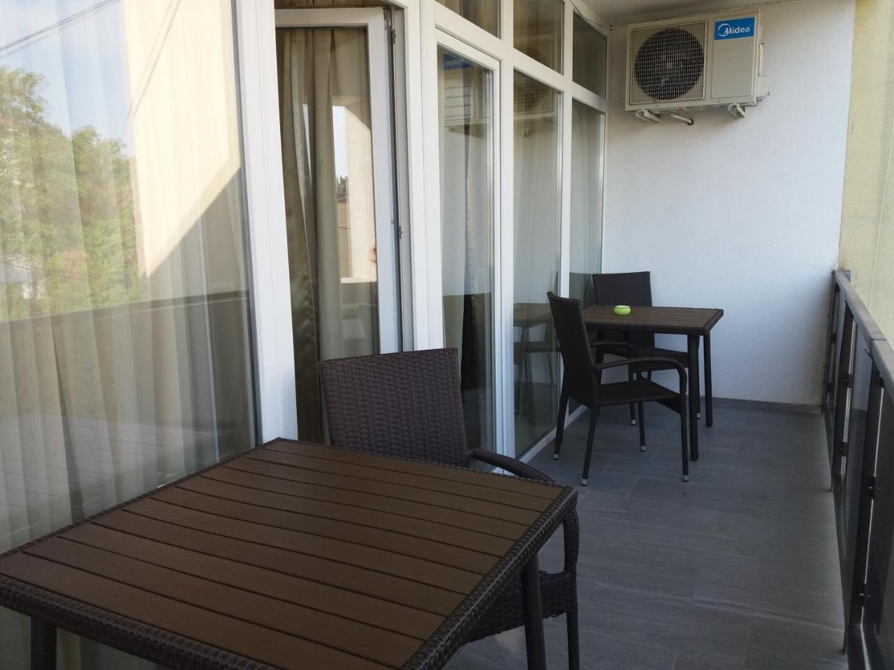 T8 Apartment Balatonfured Luaran gambar